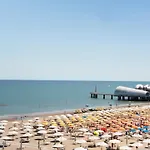 Ξενοδοχείο Pelikan Λινιάνο Σαμπιαντόρο