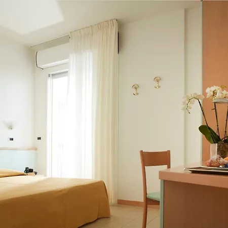 Pelikan Lignano Sabbiadoro