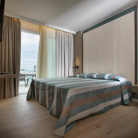 Pelikan Lignano Sabbiadoro