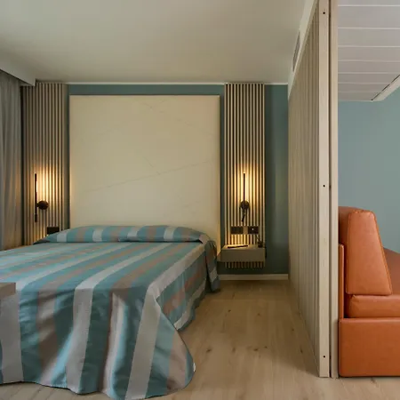 Hotell Pelikan 3*