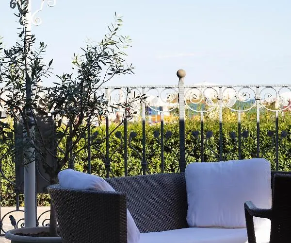 伯利坎酒店 酒店 利尼亚诺萨比亚多罗